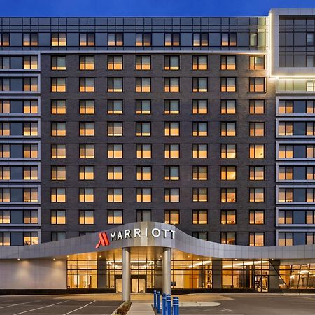 ホテル Marriott New York Jfk Airport エクステリア 写真
